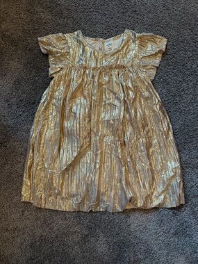 oshkosh gold dress Girls size 2T Oshkosh Gold dress